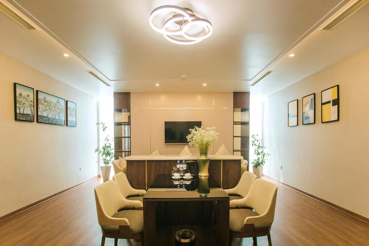 Luxury6 Hotel Mong Cai Esterno foto